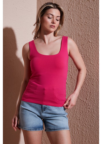 Streç Pamuklu Slim Fit Kare Yaka Kalın Askılı Atlet Bayan Atlet 25Y0266K1