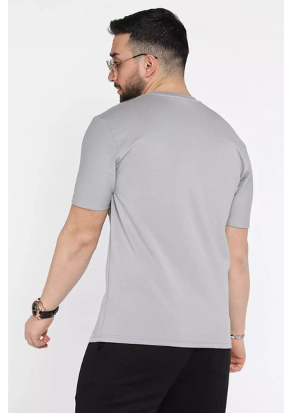 Erkek Bisiklet Yaka Harf Baskılı Tişört P-00015575 modelleri