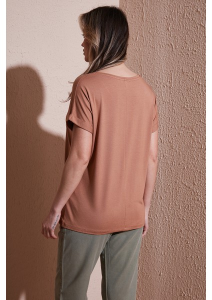 Streç Regular Fit Yuvarlak Yaka Bluz Bayan Bluz 25Y0194K1 indirimleri