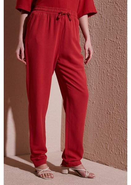 Relaxed Fit Normal Bel Düz Paça Pantolon Bayan Pantolon 25Y0550K1 fırsatları