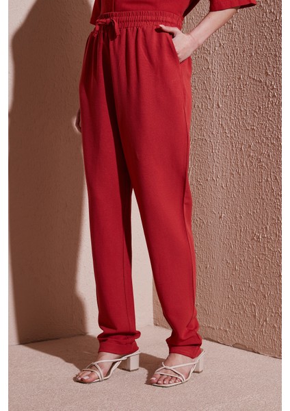 Relaxed Fit Normal Bel Düz Paça Pantolon Bayan Pantolon 25Y0550K1 indirimleri