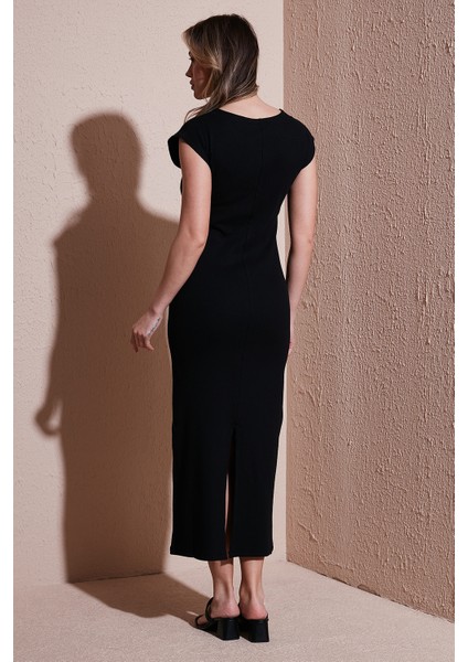 Pamuklu Slim Fit Yırtmaçlı Midi Boy Elbise Bayan Elbise 25Y0040K1