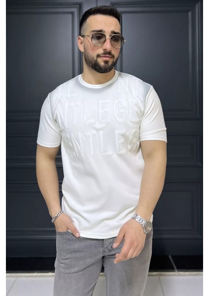 Erkek Bisiklet Yaka Harf Baskılı Tişört P-00015575