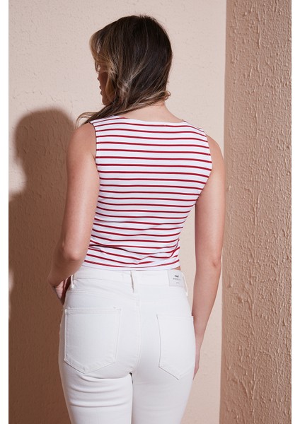 Pamuklu Slim Fit Bisiklet Yaka Crop Bayan Crop 25Y0326K1