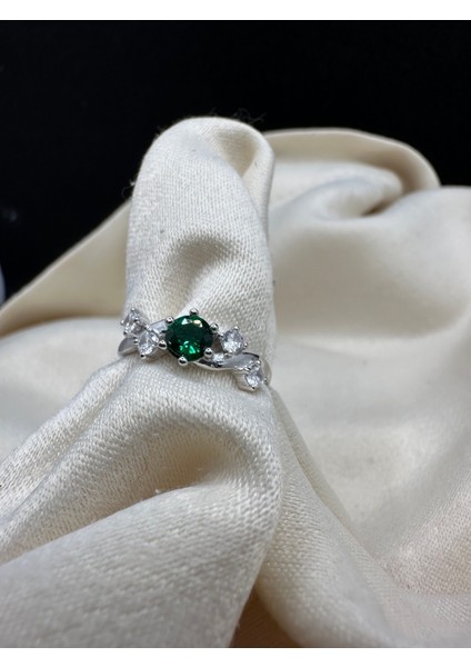 Ithal Yeşil Tek Taşlı Kadın Gümüş Yüzük modelleri