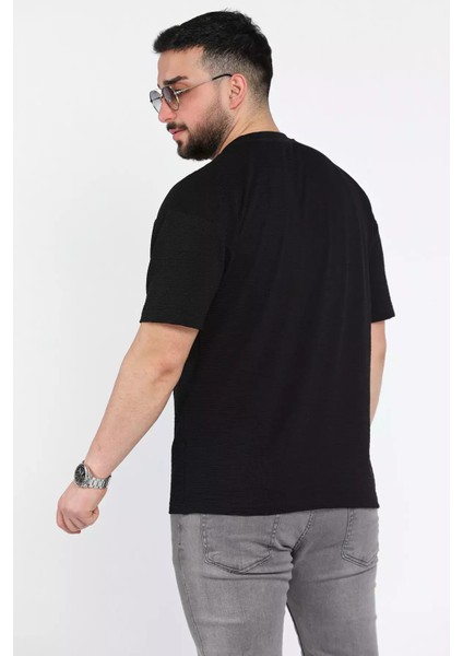 Erkek Silikon Yazı Baskılı Kendinden Desenli Tişört P-00015317 modelleri