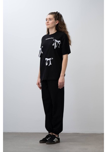 Kız Çocuk Fiyonk Detaylı Tshirt
