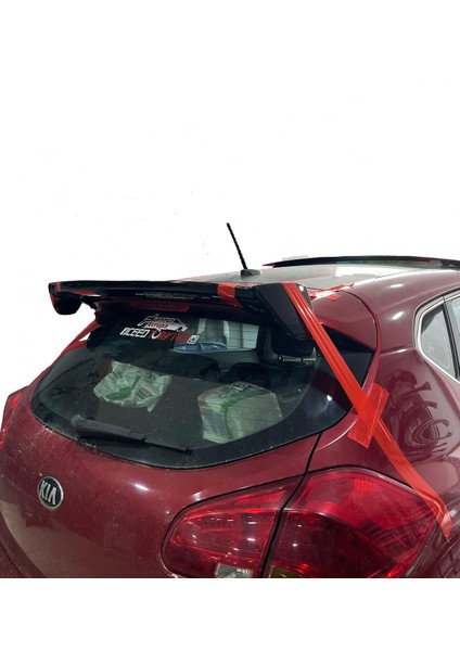 Kia Ceed Uyumlu (2012-2018) Üniversal Plastik Boyasız Spoiler fiyatları