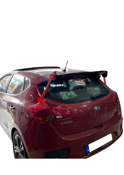 Kia Ceed Uyumlu (2012-2018) Üniversal Plastik Boyasız Spoiler fırsatları
