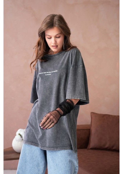 Yıkamalı Baskı Detay Salaş Basic T-Shirt fırsatları