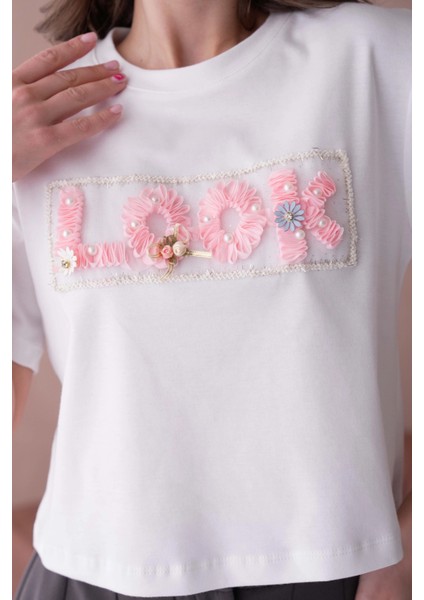 Look Yazı Aplikeli Basic T-Shirt fiyatları