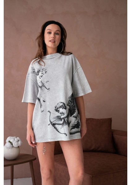 Baskılı Yıkamalı Salaş Basic T-Shirt fırsatları