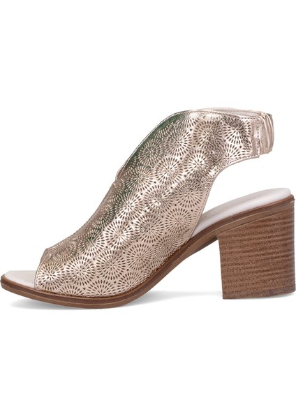 D25YS-2915 Kadın Topuklu Sandalet Dore modelleri