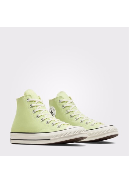 Chuck 70.336 fiyatları