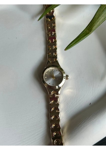 Elisa Minimal Gold Vintage Kadın Kol Saati fiyatları