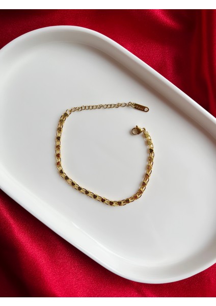 Sıra Kalp Gold Çelik Bileklik modelleri