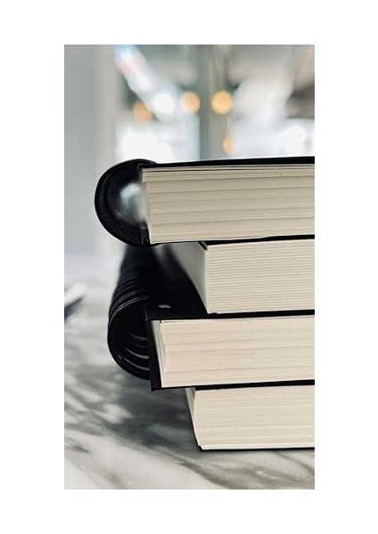 Tanıtım Spiralli Defter, Siyah Kapaklı, A5 Boyutunda (15X21 Cm), 100 Yaprak (Kareli) modelleri