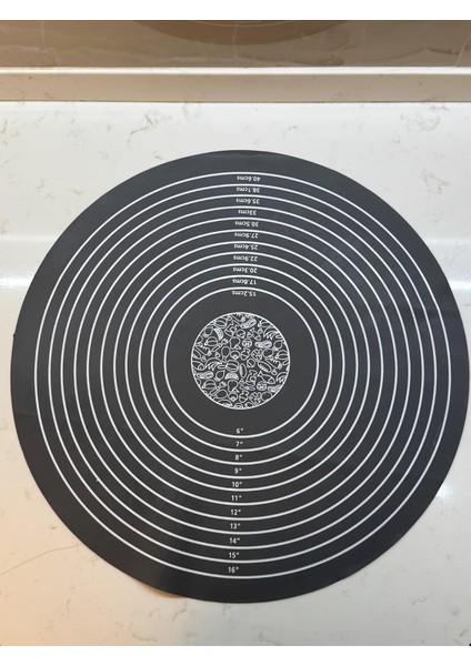 Home | Silikon Pişirme Pasta Mat Seti, Ölçülerle Hamur Açma Seti Silikon Yapışmaz Mat, Pasta, Kabuk, Kurabiye, Ekmek, Hamur Işleri, Makarna Için Mutfak Tezgah Matı Yuvarlak, Ölçülü (Siyah)