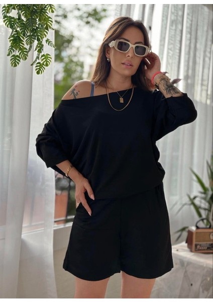 Kadın Kayık Yaka Oversize Asimetrik Bluz ve Şort Iki Iplik Takım