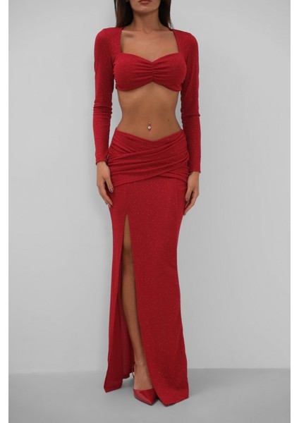 Yırtmaçlı Etek ve Crop Bluz Takım