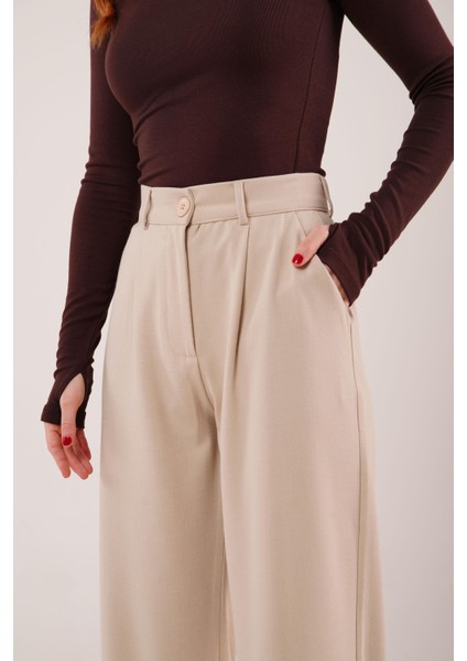 Premium Model Oturtmalı Krem Pantolon