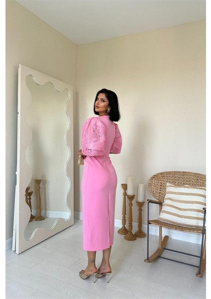 Pembe Incili Tül Detay Elbise