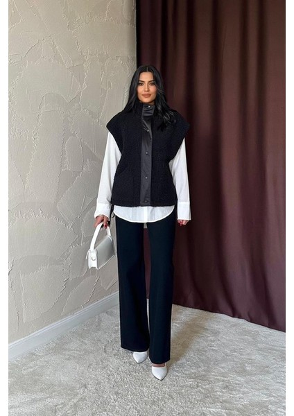 Siyah Yanları Bağlı Yelek