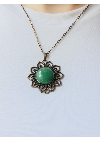 Doğal Taş Yeşil Akik Doğal Taşlı Otantik Kadın Kolye 45 cm Zincirli EUK19YA2 fiyatları