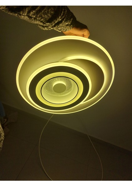 Üç Renk Kumandalı LED Plafonyer Avize