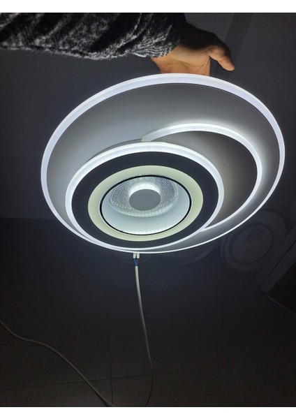 Üç Renk Kumandalı LED Plafonyer Avize