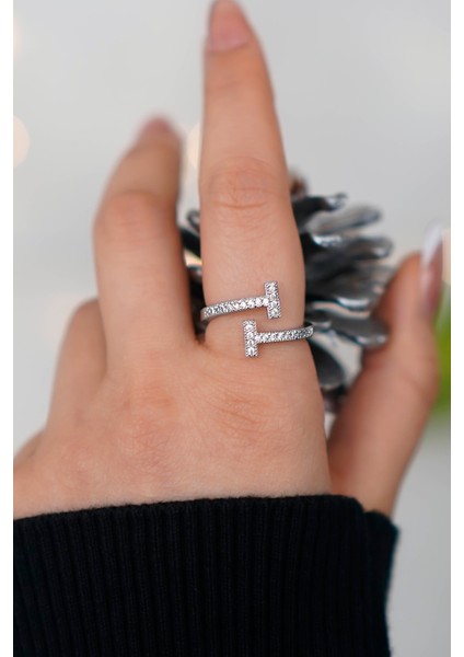 Zirkon Taşlı Zarif Ayarlanabilir 2'li Gümüş Kadın Yüzük fırsatları