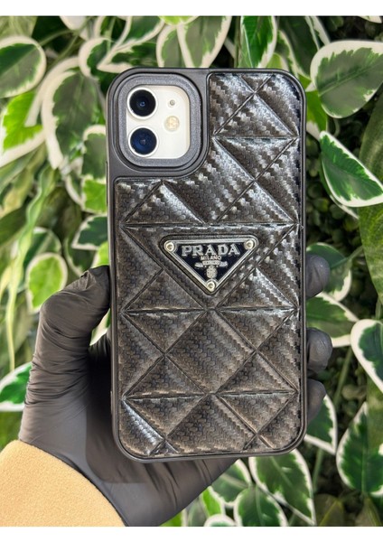 IPHONE 11 Uyumlu Kabartma Markalı Kılıf modelleri