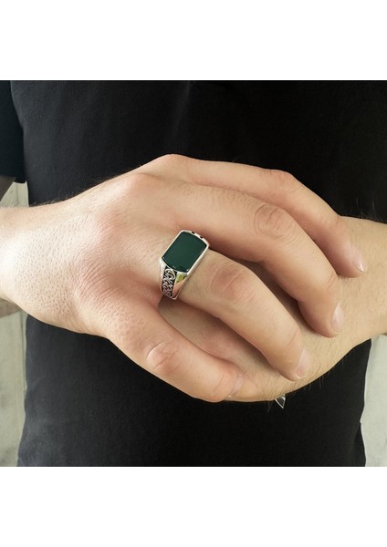 925 Ayar Gümüş Özel Kesim Yeşil Akik Taşlı Erkek Yüzük modelleri