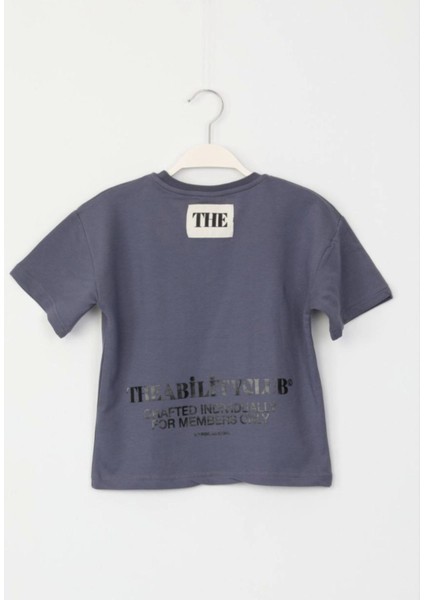 Erkek Çocuk Bisiklet Yaka Kapaklı Cep Detaylı T-Shirt modelleri