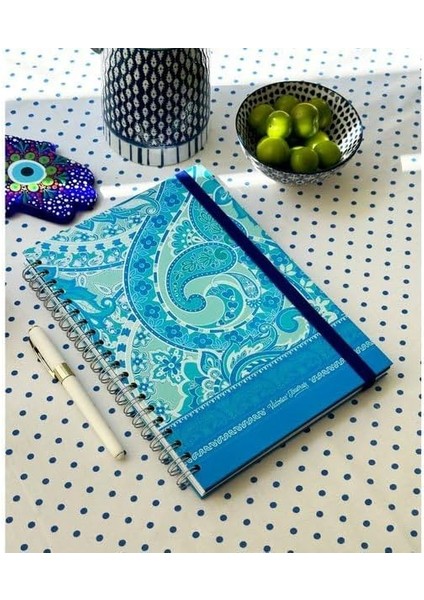 Journals Sert Kapak Spiralli Defter,lastikli 20X28 cm 90 Gr. 120 Yap. +40 Çiz.+40 Nokt