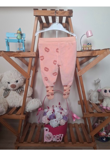 Çoraplı Kız Bebek Penye Pantolon fiyatları