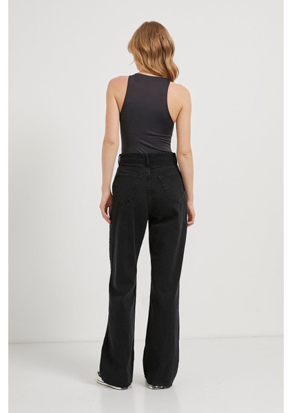 Bisiklet Yaka Kolsuz Bodysuit indirimleri