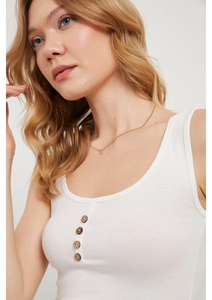 Önü Düğmeli Kalın Askılı Body