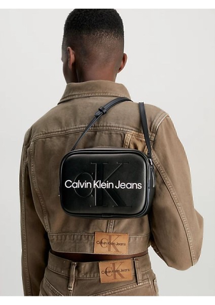 Kadın Siyah Omuz Çantası - Sculpted Camera Bag, Şık Ve Fonksiyonel modelleri