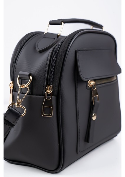 Kadın Siyah Lacost Deri 3 Bölmeli Ayarlanabilir Askılı El Ve Omuz Çanta fırsatları