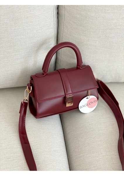 Mila Mıknatıs Detaylı Kadın Omuz Çantası fiyatları