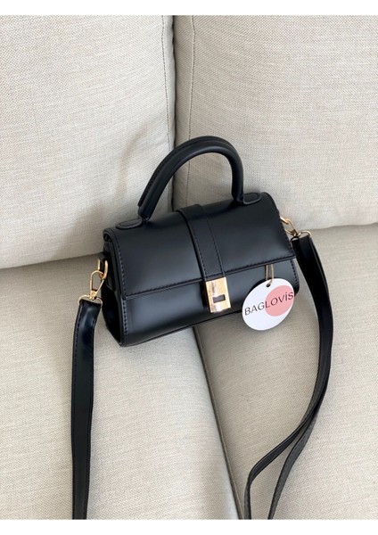 Mila Mıknatıs Detaylı Kadın Omuz Çantası fiyatları