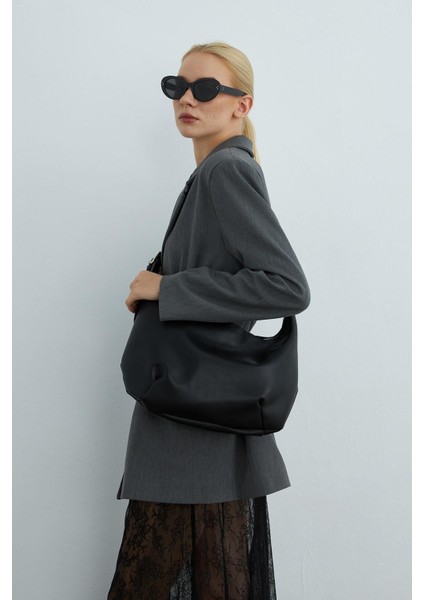 Siyah Kadın Uzun Askılı Omuz Ve Çapraz Çanta