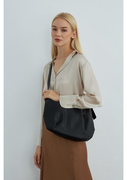 Siyah Kadın Uzun Askılı Omuz Ve Çapraz Çanta indirimleri