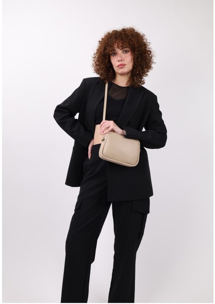 Kadın Mini Urban Çapraz Askılı Fermuarlı Ayarlanabilir Askılı Model El Kol Ve Omuz Çantası fırsatları