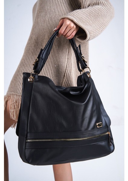 Kadın Siyah Yumuşak Deri Omuz Çantası