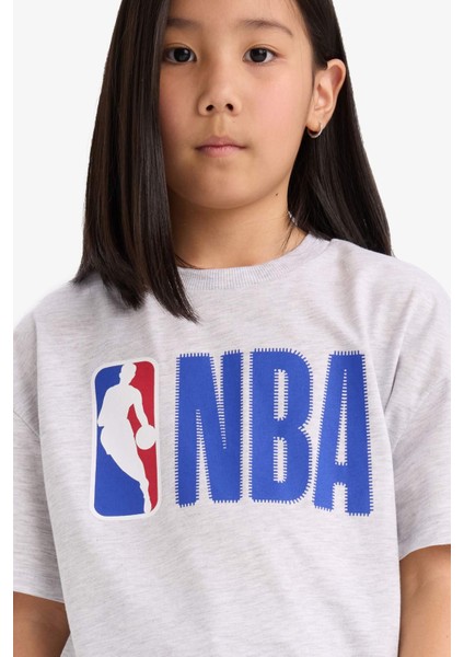 Kız Çocuk NBA Wordmark Oversize Geniş Kalıp Bisiklet Yaka Kısa Kollu Tişört E7630A825HS