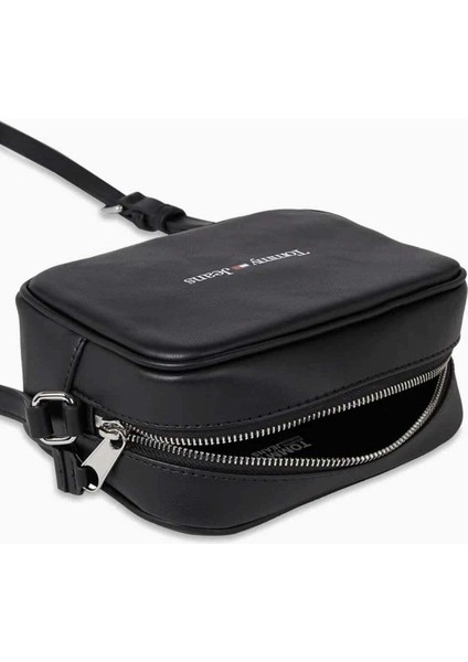 Tommy Jeans Logolu Camera Bag fırsatları