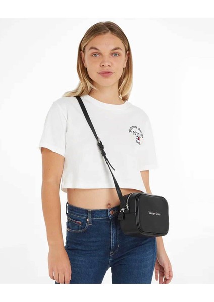 Tommy Jeans Logolu Camera Bag indirimleri