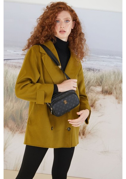 Siyah Monogram Kadın Omuz Çantası 05PO22K1587